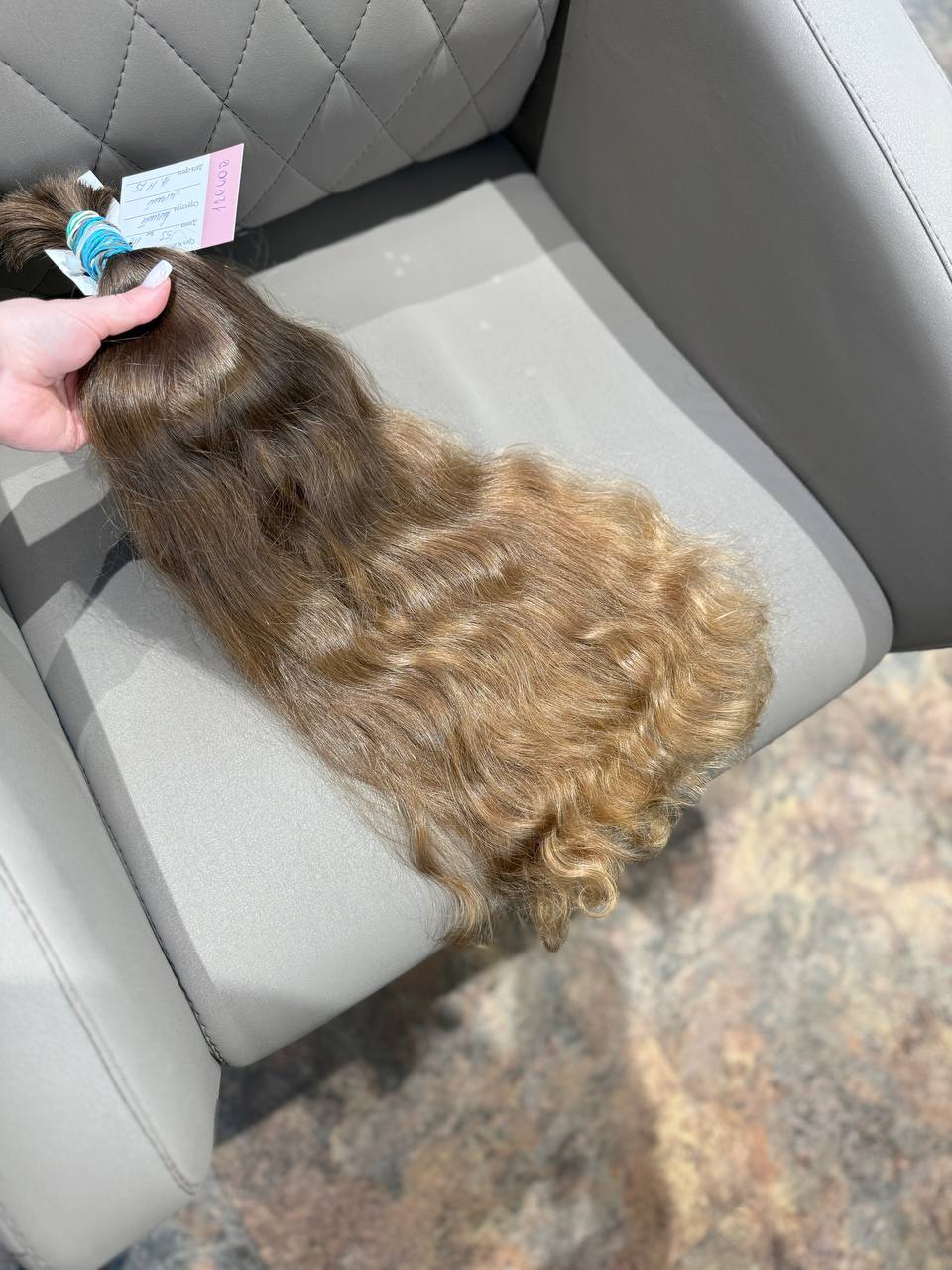 DAJMUR Slavic Hair #2477 | 22 in (55 cm), 110 g, Medium blonde, Level 7