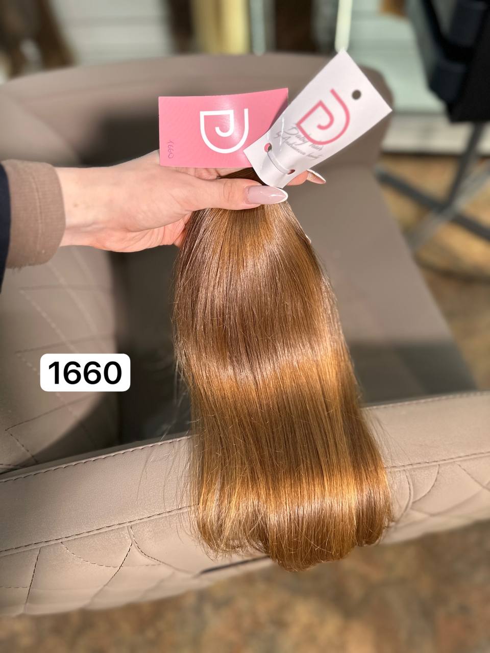 DAJMUR Slavic Hair #1660 | 16 in (40 cm), 46 g, Medium blonde, Level 7