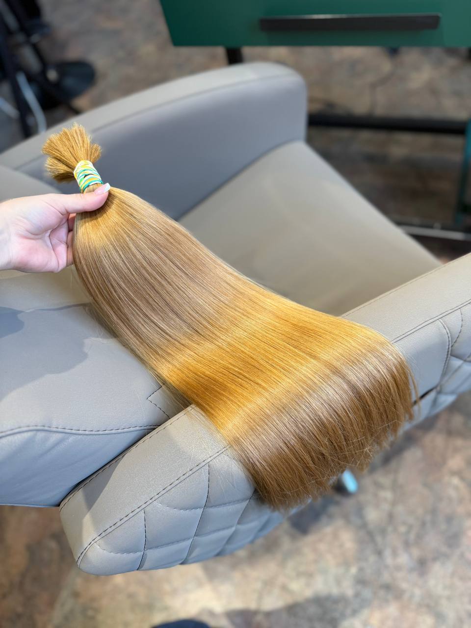DAJMUR Slavic Hair #2438 | 22 in (57 cm), 95 g, Light blonde, Level 8